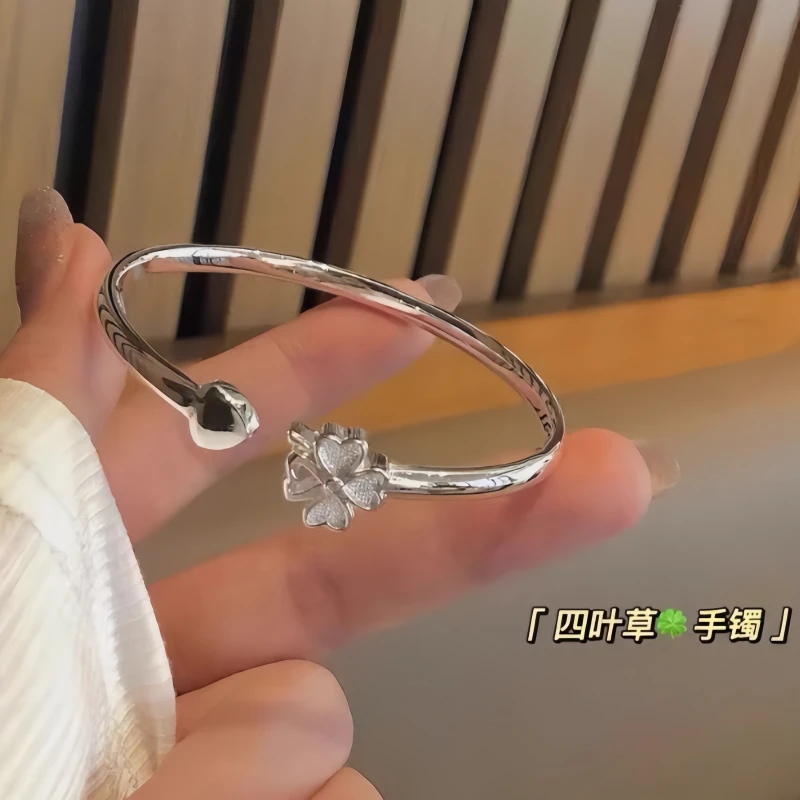 【883】设计百搭轻奢组合套链手链简约气质小众素链
