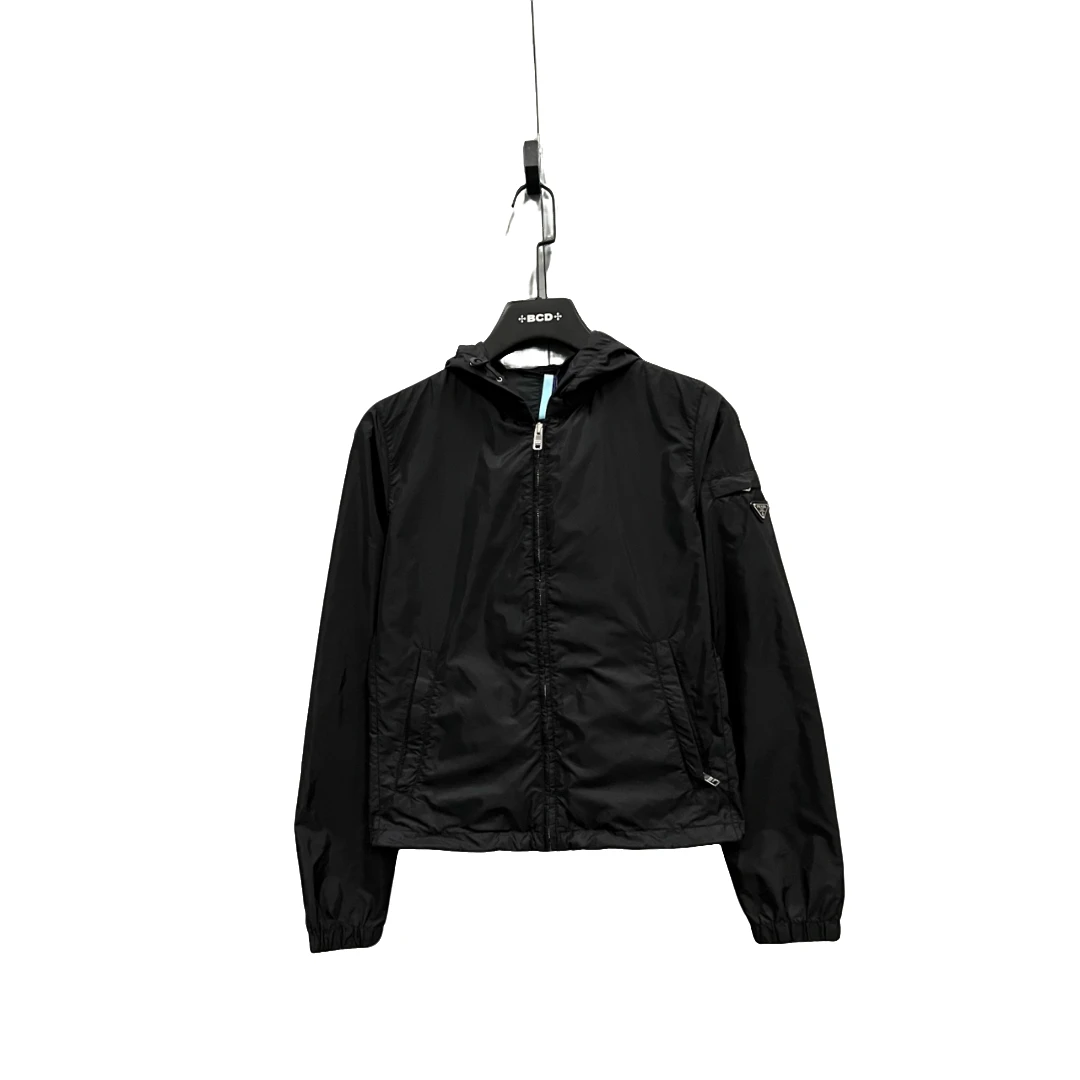 99新 Prada/普拉达 海囤 专场 普拉达 外套 38码/bc56026