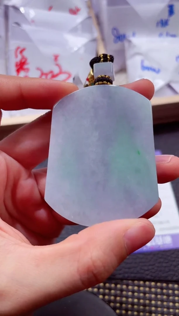 未镶嵌挂件翡翠1118888