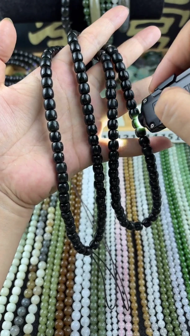 和田玉未镶嵌颈饰新疆黑青