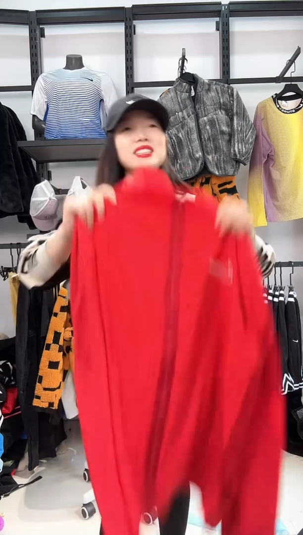 2650 编码  瑕疵直播间过款为准 尺码185