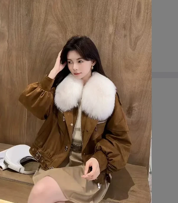 秋冬季短款潮流新品拼接撞色貉子毛百搭鹅派克服24920