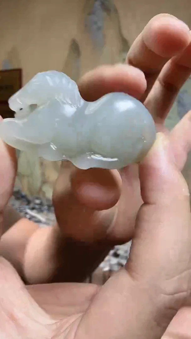 颈饰未镶嵌和田玉.