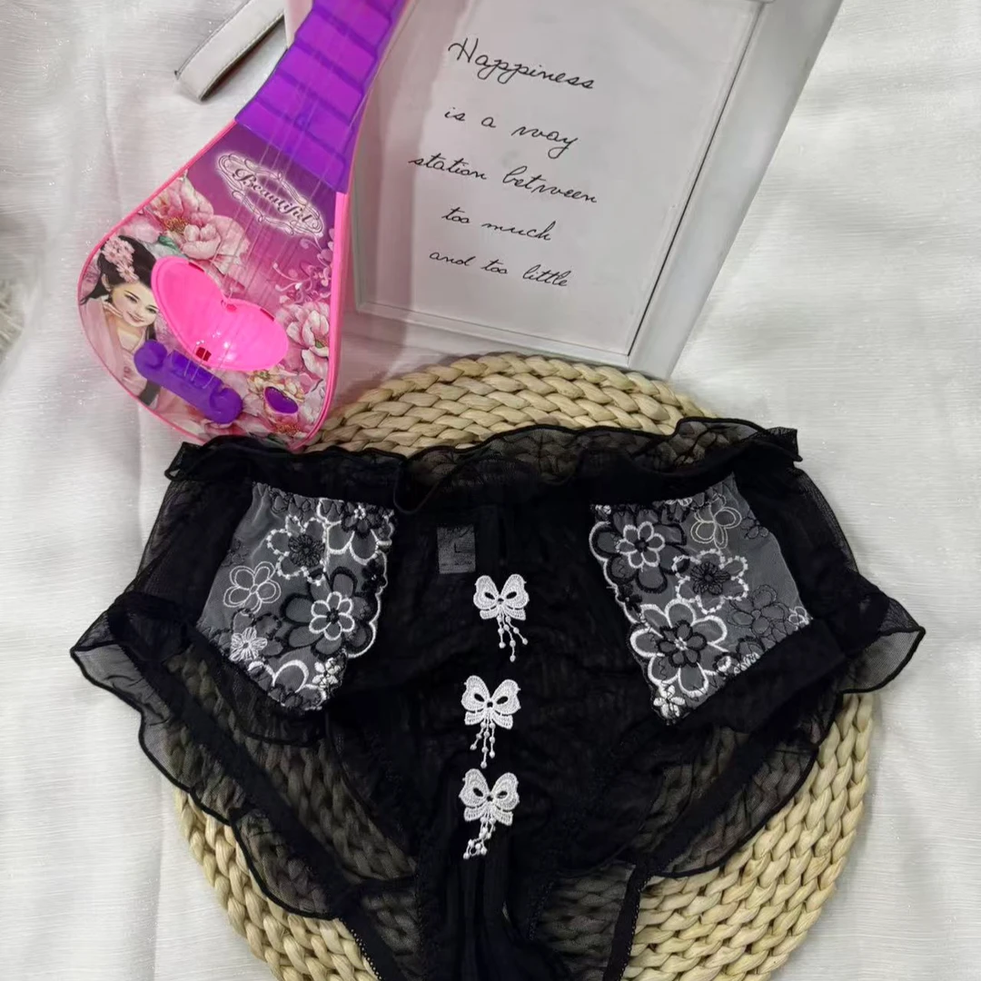 风刺绣高弹力透气时尚女士网纱三角内裤