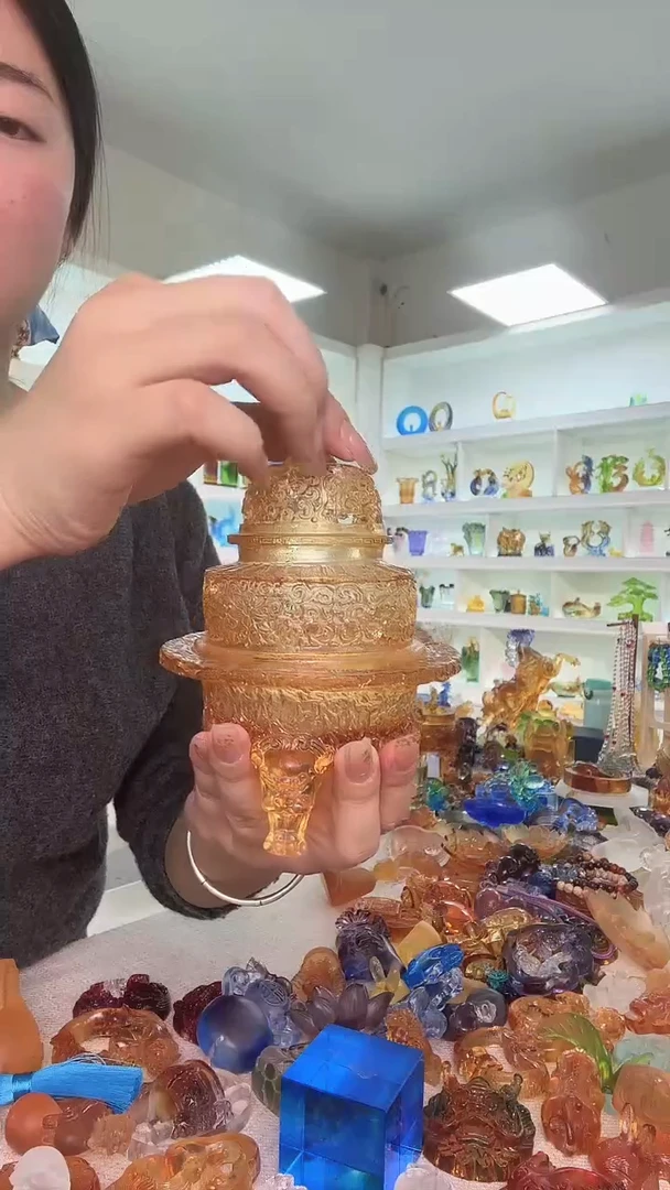 手工艺品琉璃香炉