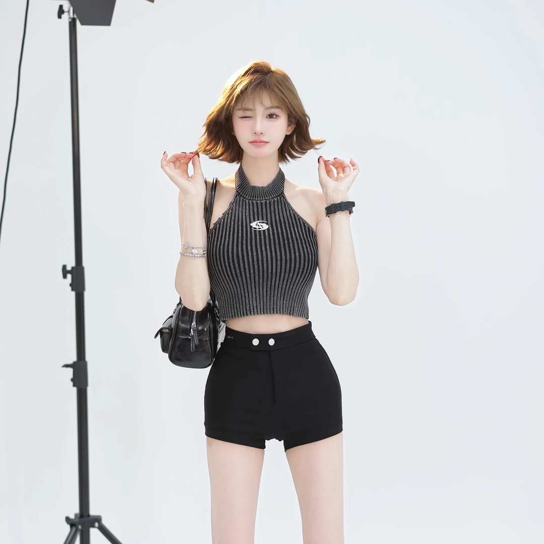 AL DINGZHI【都市极简】金属装饰挂脖背心女夏街拍百搭显瘦款