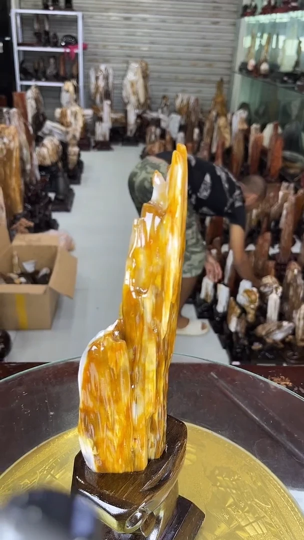 缅甸天然树化玉摆件