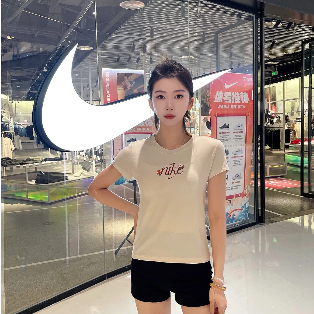 NIKE耐克女子针织无领短T恤HF9723-104