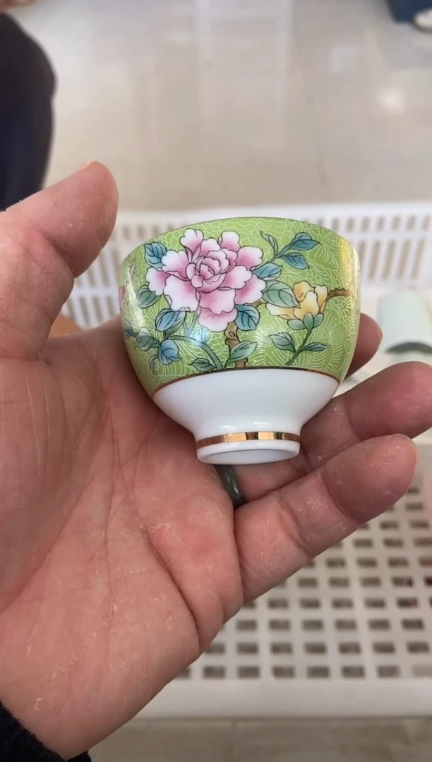 杯子瓷无运费险有瑕疵的摄影的产品有使用过的痕迹有点脏介意勿拍