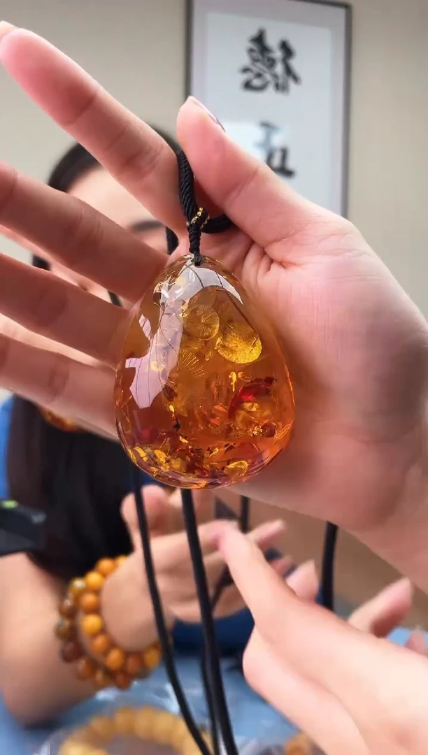 琥珀未镶嵌珠宝奇石T047假一罚十多样性发其一
