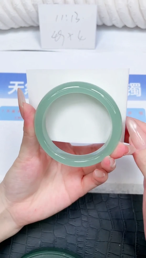 未镶嵌手镯石英质玉8-60.2