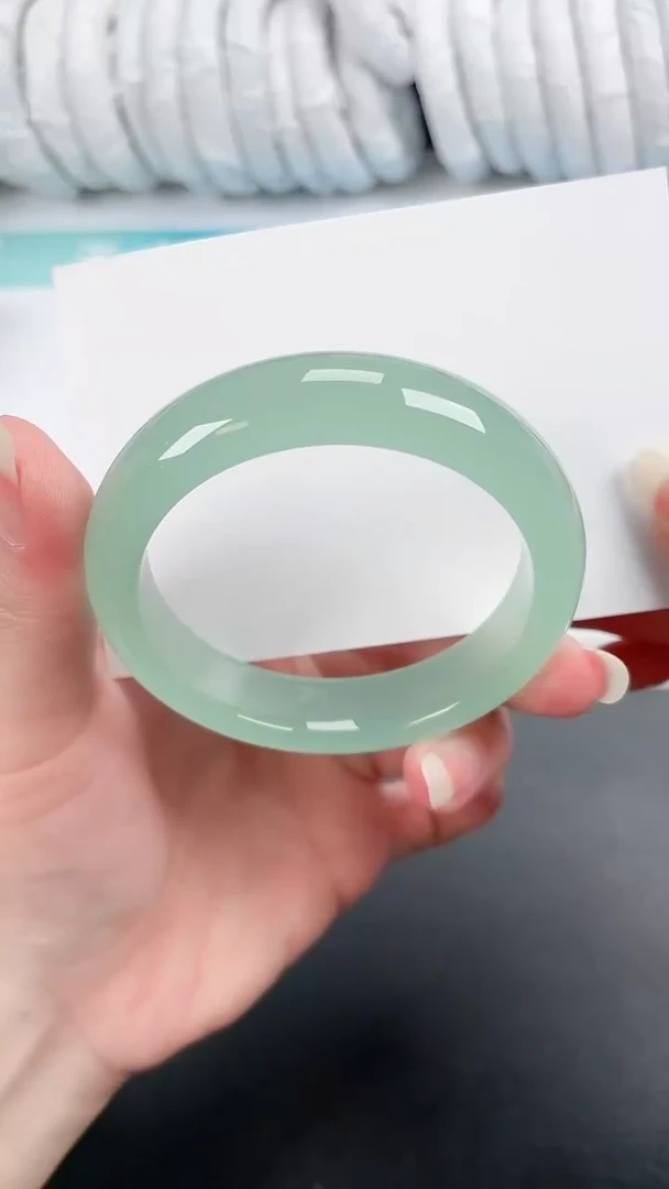 【闪购商品】石英质玉手镯未镶嵌51-54