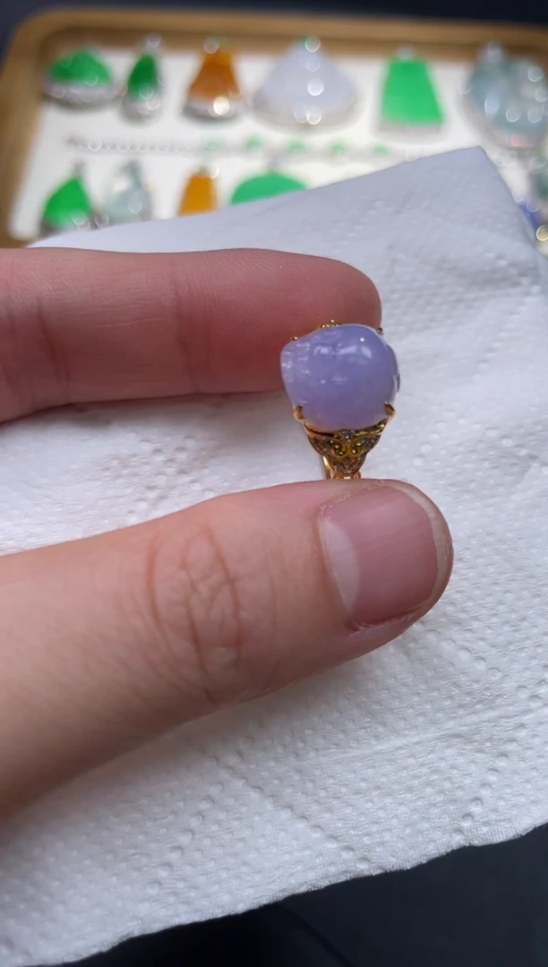 翡翠戒指18K金镶嵌37.......