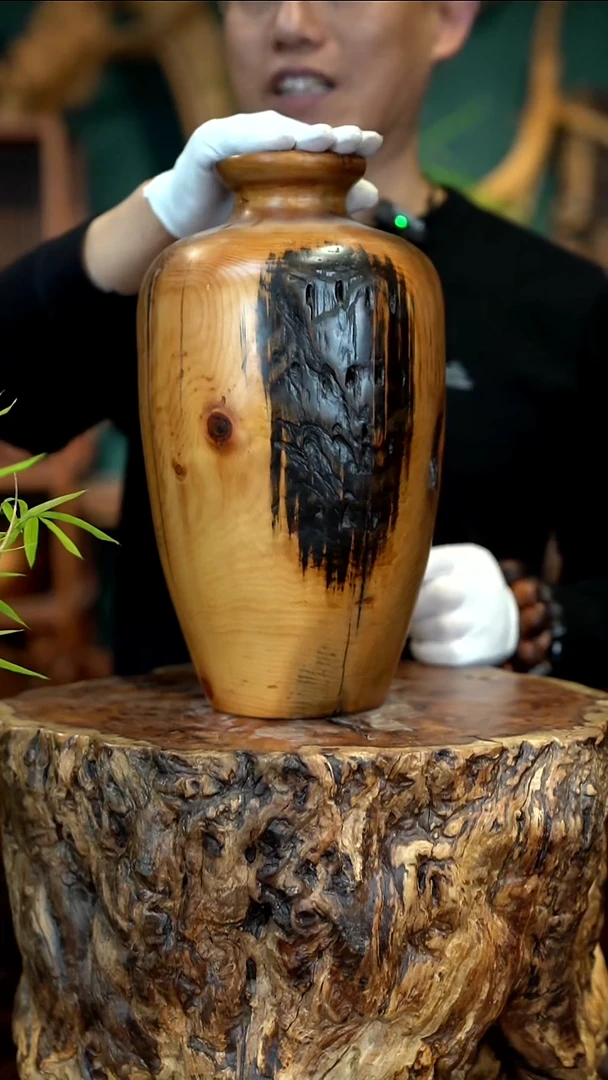 木松木花瓶（非枣木）