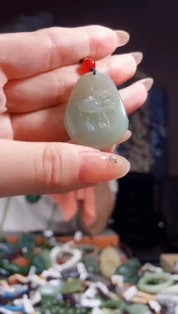 【闪购商品】和田玉颈饰未镶嵌拍一发一