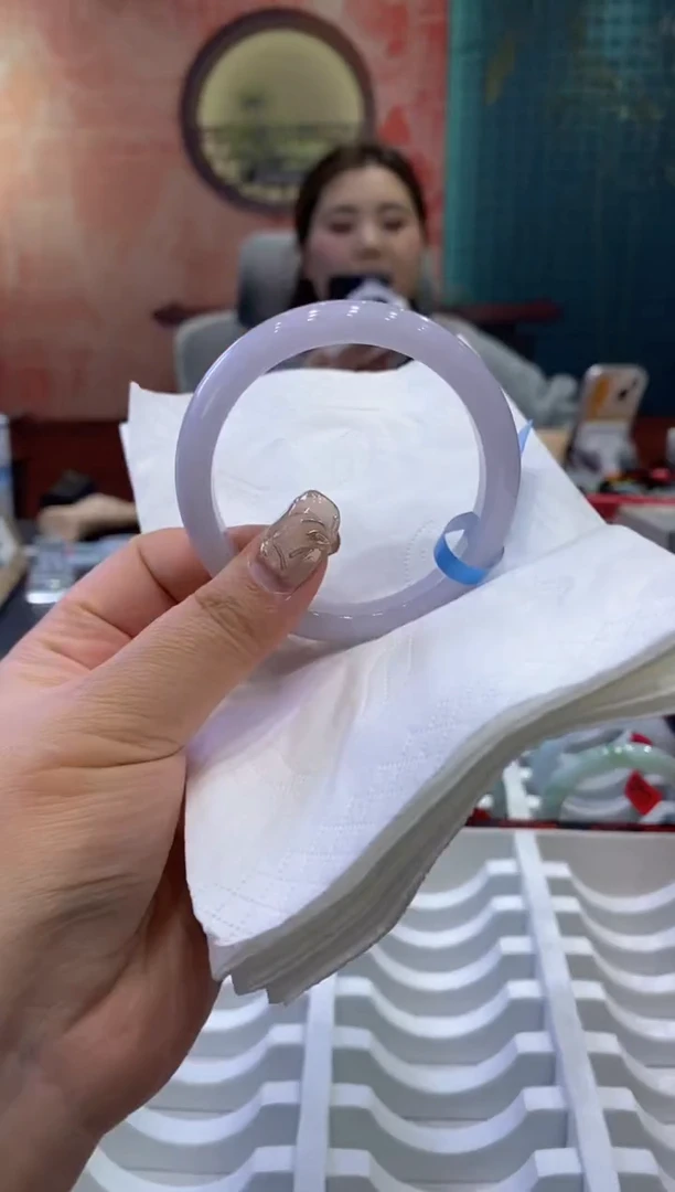 【闪购商品】翡翠手镯未镶嵌多人0011355