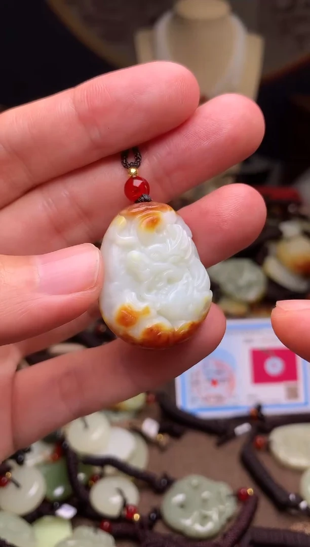 颈饰未镶嵌和田玉新疆料青海料清水和田玉吊坠