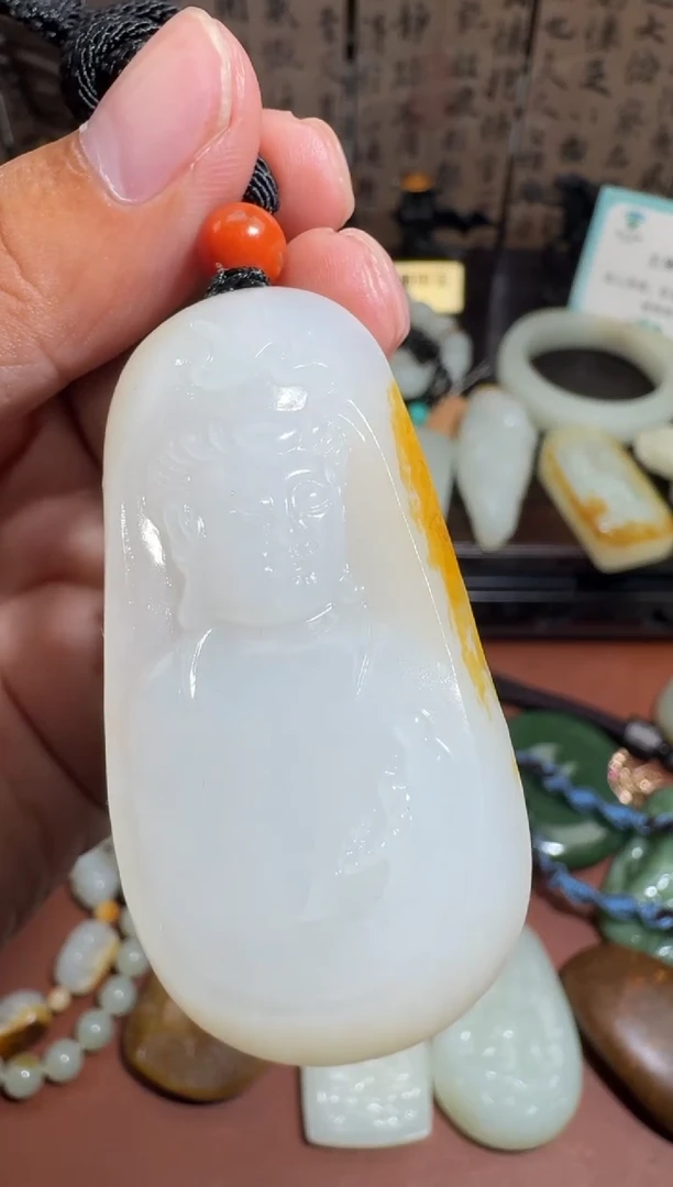 未镶嵌和田玉挂件和田玉
