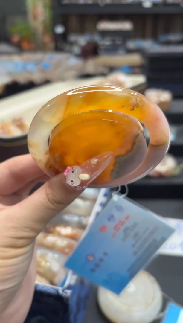 未镶嵌手镯石英质玉393(57圈赠送镯心)