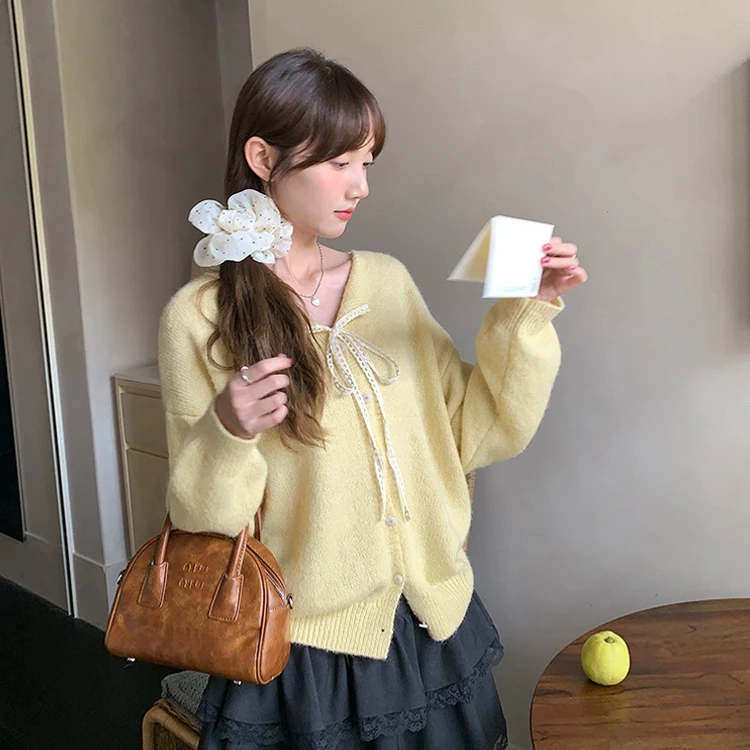 蕾丝系带领毛衣开衫外套女2025秋季新款软糯温柔气质休闲针织上衣