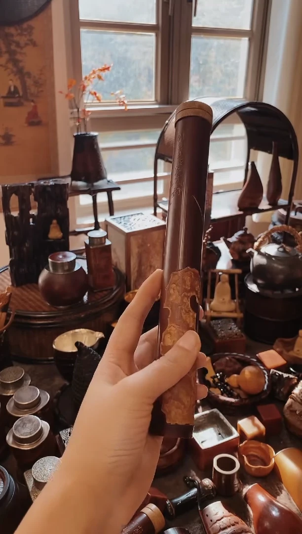 老煤竹兰花雕刻香筒