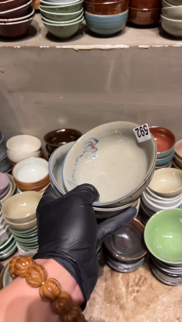 【闪购商品】瓷片592  手绘小花反边小碗2个