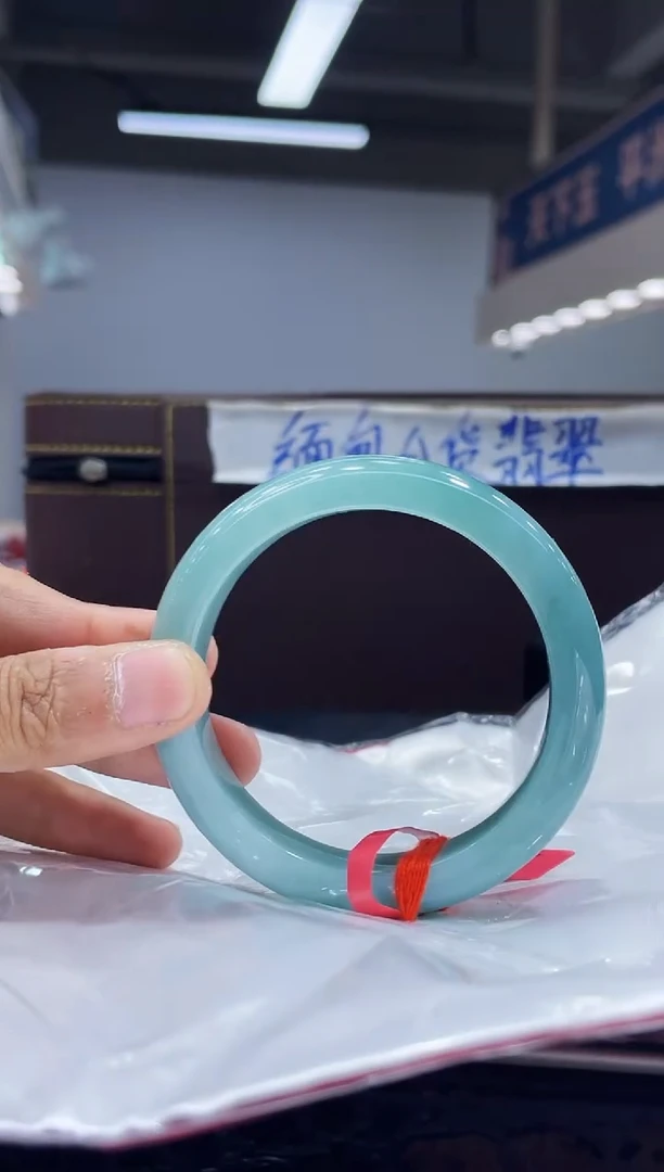 未镶嵌手镯翡翠2