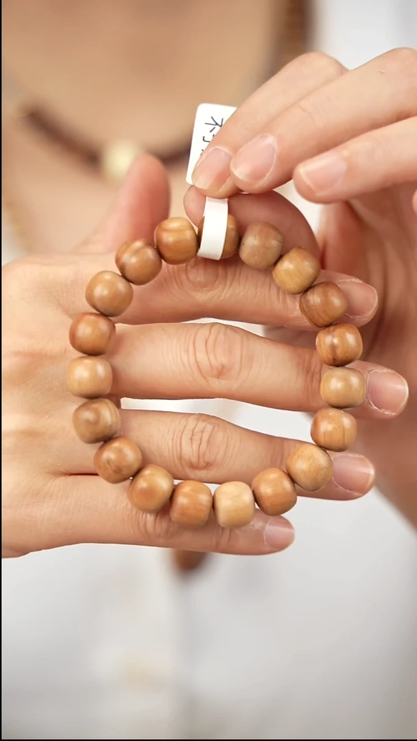 檀香木手串/手链10x11老型-160特价