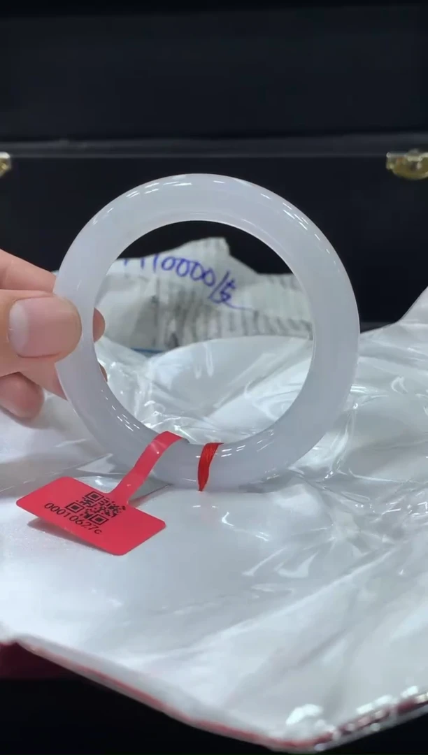 未镶嵌手镯翡翠翡翠手镯