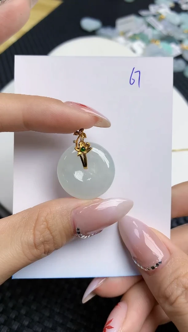 【闪购商品】翡翠颈饰18K金镶嵌 天然翡翠A货