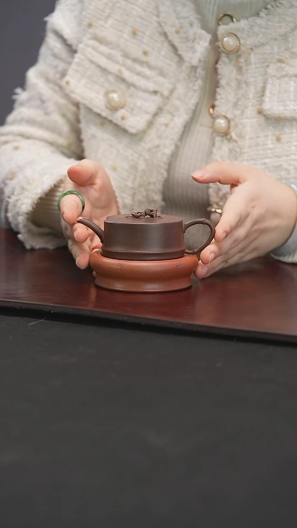 【闪购商品】紫砂茶壶周行健竹石前盟