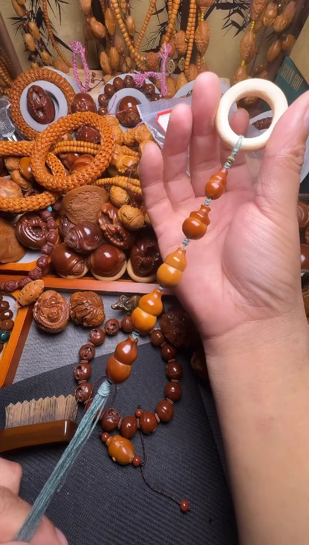 手串橄榄核男**难五福临门