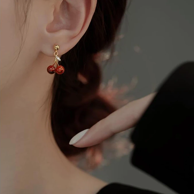 CIOEM KOUIM 925银耳饰 红色樱桃女耳钉精致小巧高级感气质百搭