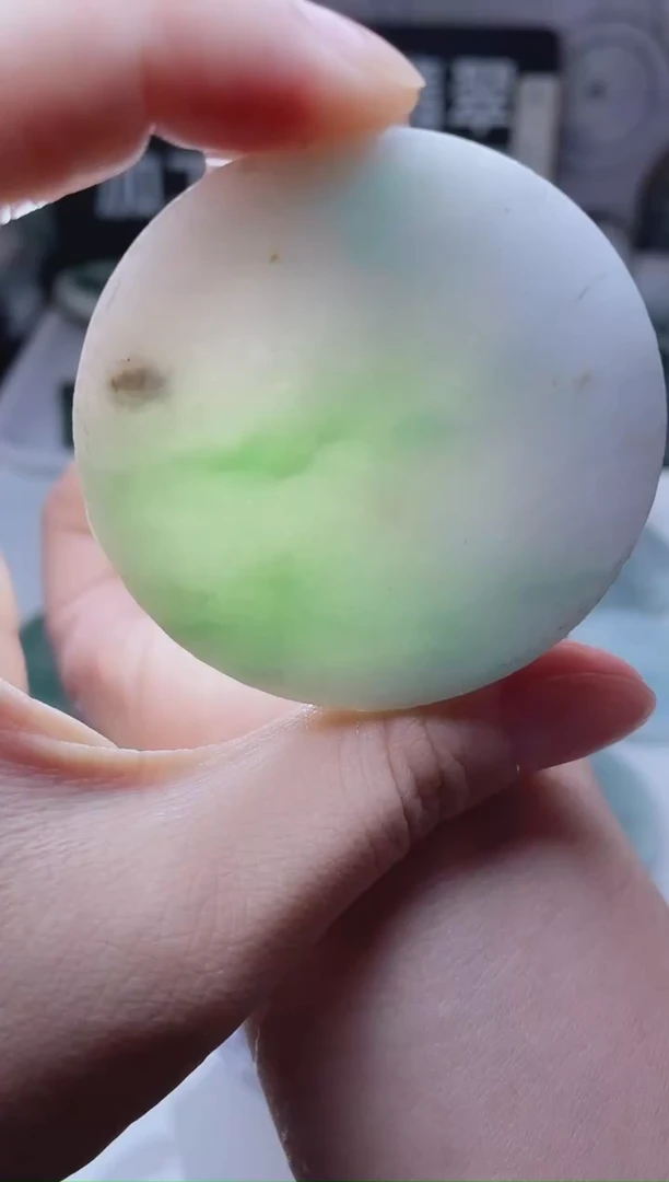 颈饰未镶嵌翡翠3951