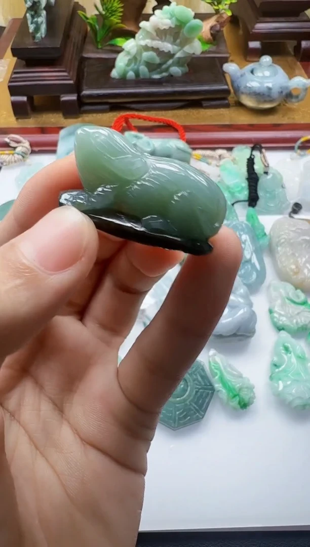 吊坠(不含链)未镶嵌翡翠1