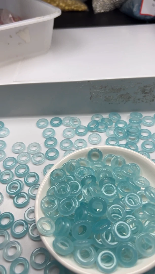 玛瑙/玉髓颈饰未镶嵌w2402冰川蓝*海蓝宝玛瑙跑环*3个