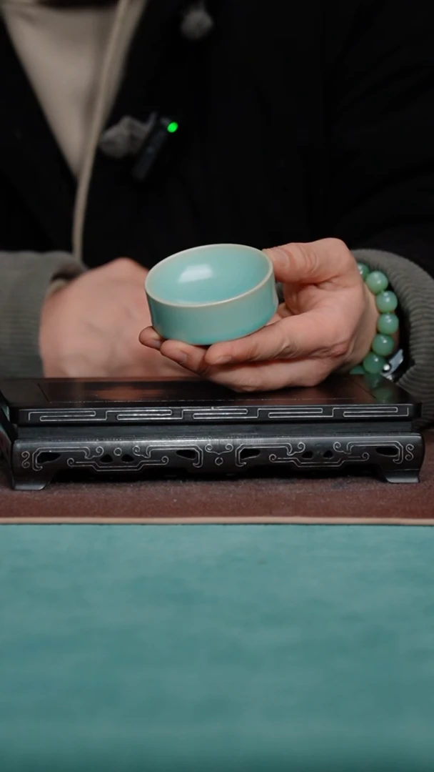 【闪购商品】88-1玉璧盖置（海英底款）