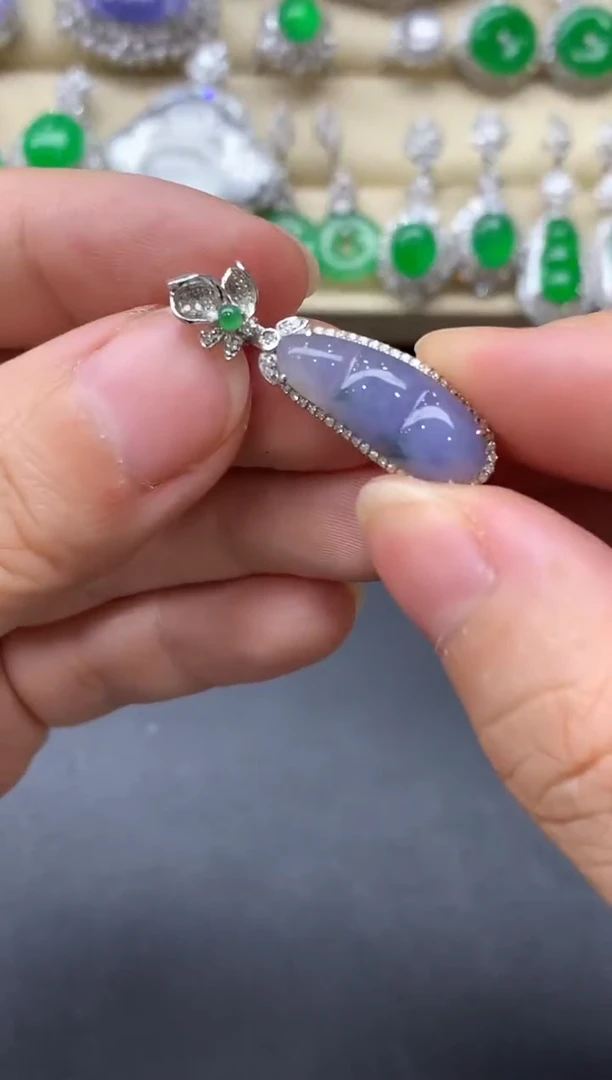 翡翠18K金镶嵌颈饰182-中国好珍宝