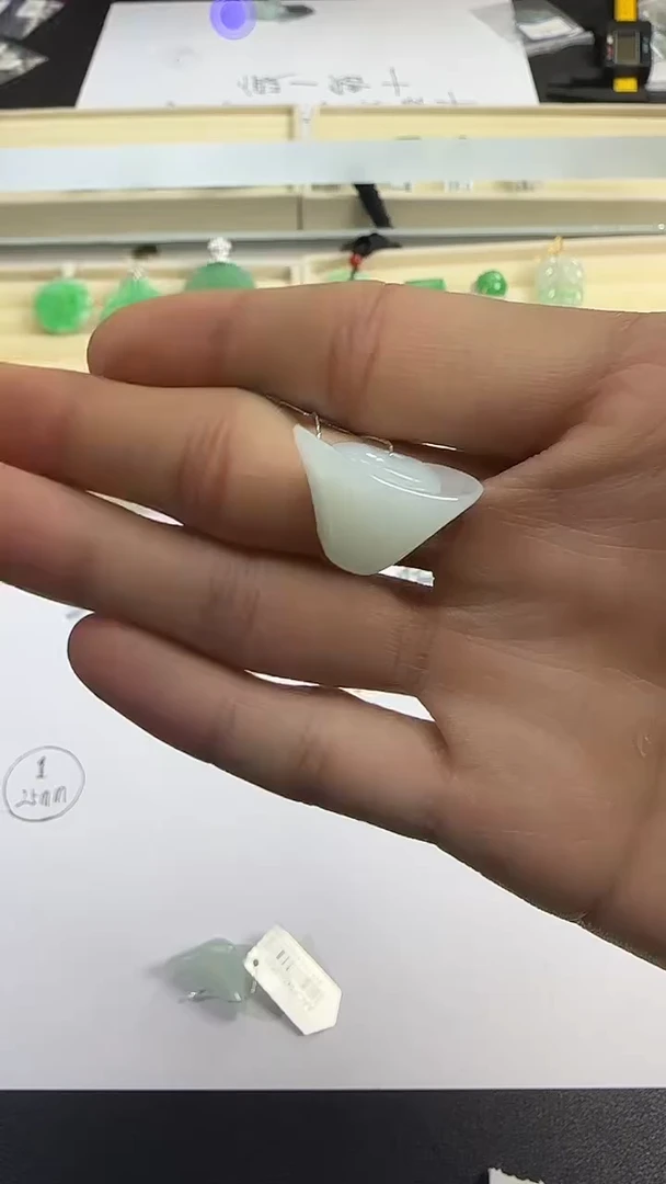 未镶嵌挂件翡翠天然A货缅甸翡翠