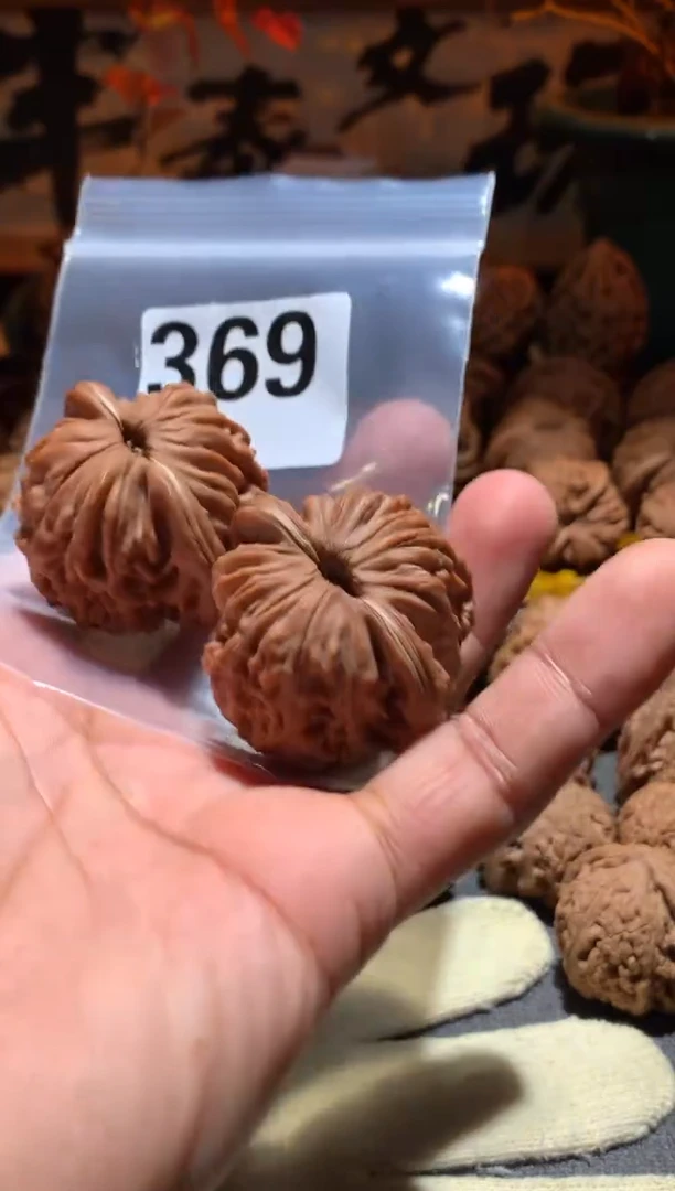 把件桃核双*徐369号平谷 四座楼 43+寸左右盘玩打底不支持退换