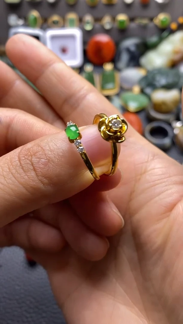 颈饰18K金镶嵌和田玉惠****5戒指