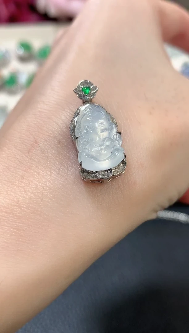 吊坠(不含链)18K金镶嵌翡翠b10