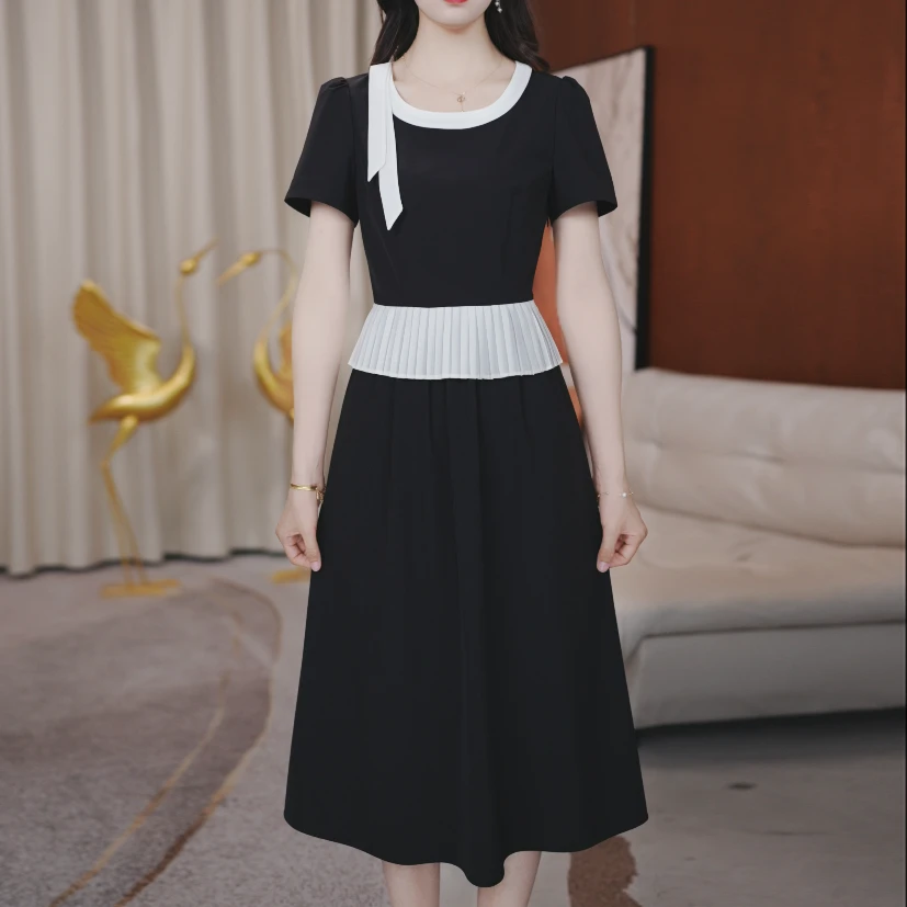 X连衣裙气质显瘦拼接假两件时尚洋气轻奢夏季短袖黑色法式韩版