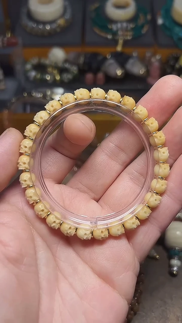 手串星月菩提龙脊半鄂骷髅手串