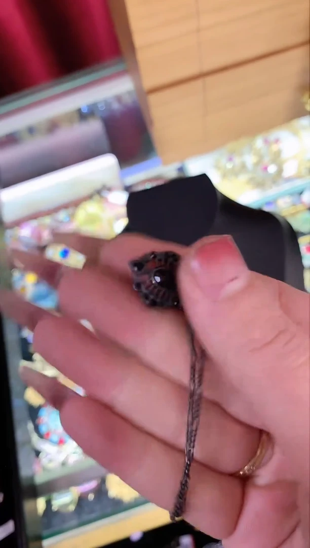 【闪购商品】瓷片楚楚中古珠宝甄选不退换