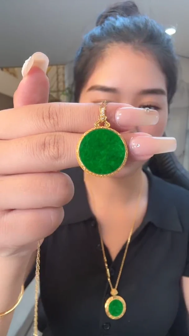 吊坠(不含链)18K金镶嵌翡翠天然缅甸A货翡翠吊坠