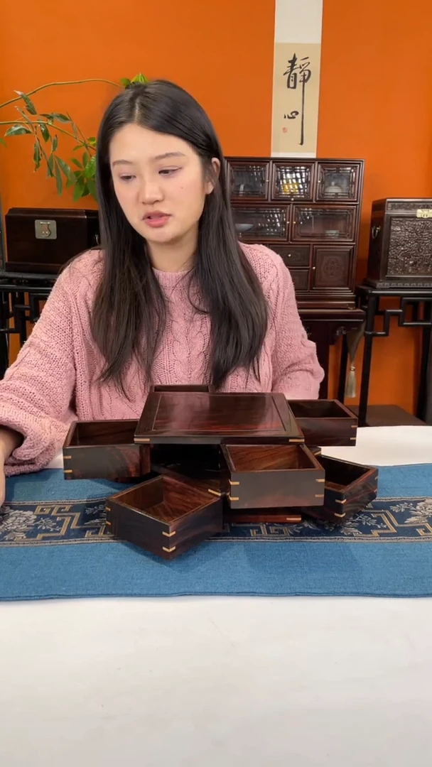 红酸枝木类端景台机关盒