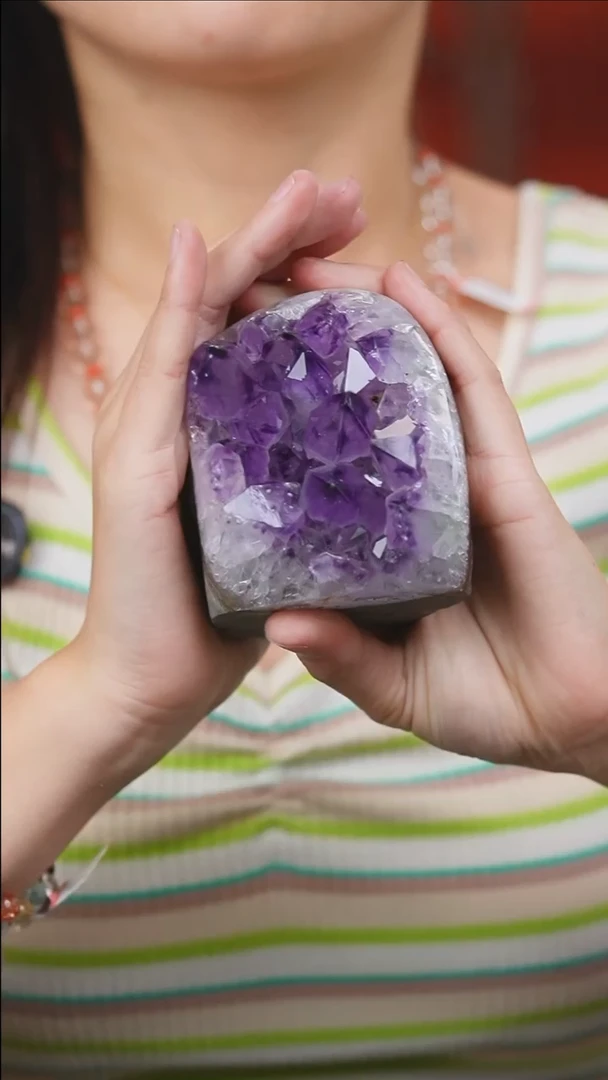 `未镶嵌水晶33多样性发其一/