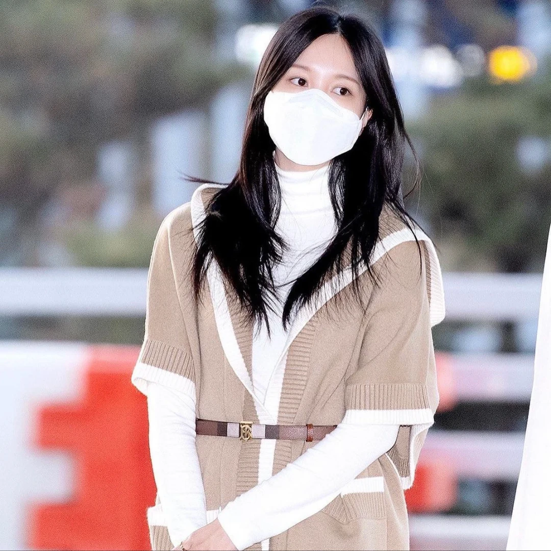 未使用 BURBERRY/博柏利 后背logo连帽披肩上衣 驼色/1