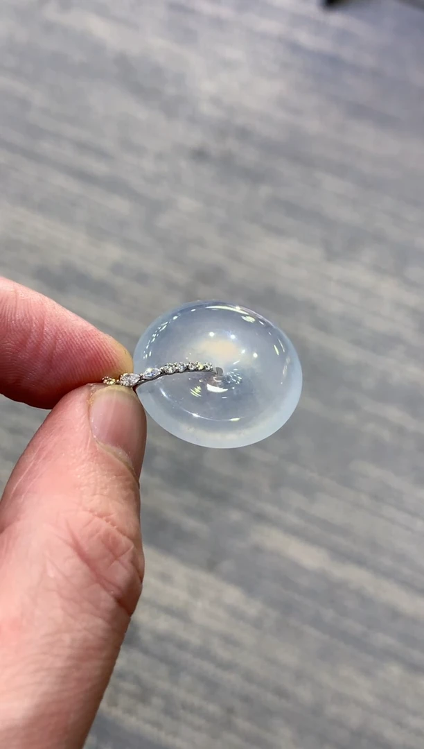 颈饰未镶嵌翡翠G****华华